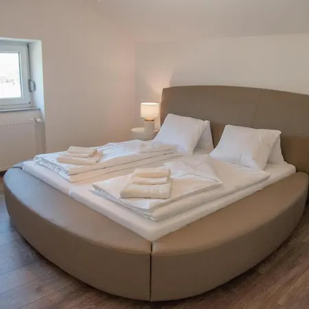 Rooms21 *