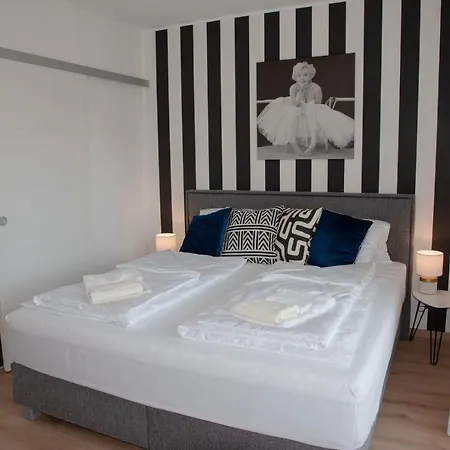 Chalet Rooms21